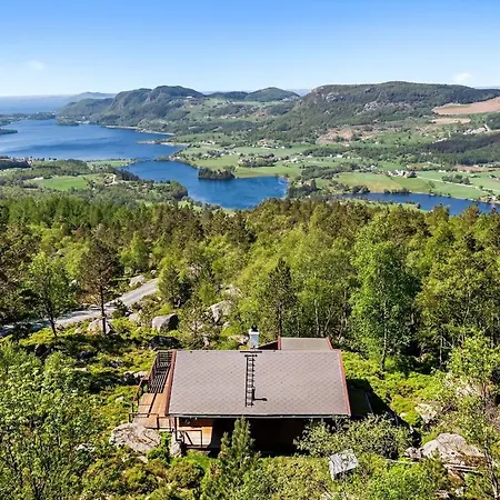 Panoramic View - Near Pulpit Rock